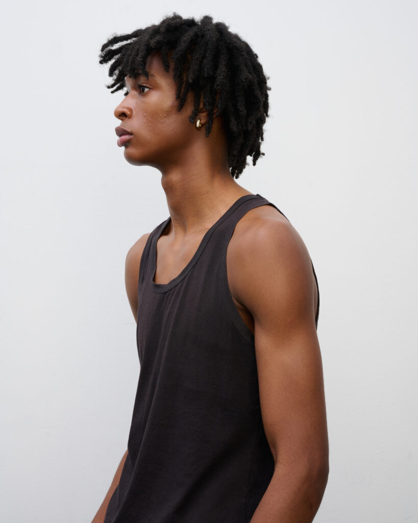 Guy, male model represented by Idée Models, Montreal modeling agency, digital profile
